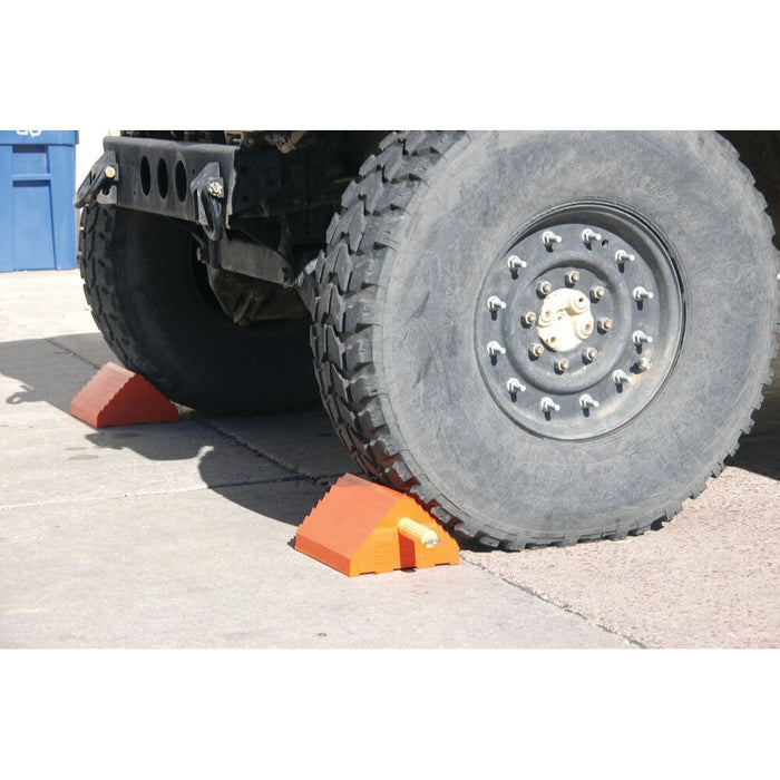 General-Purpose Utility Wheel Chock -  32" Max Tire Diameter - 30,000 Lbs Capacity - UC1400-4.5